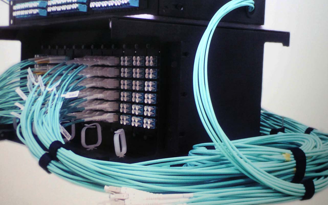 FIBERCABLE.jpg FIBERCABLE.jpg